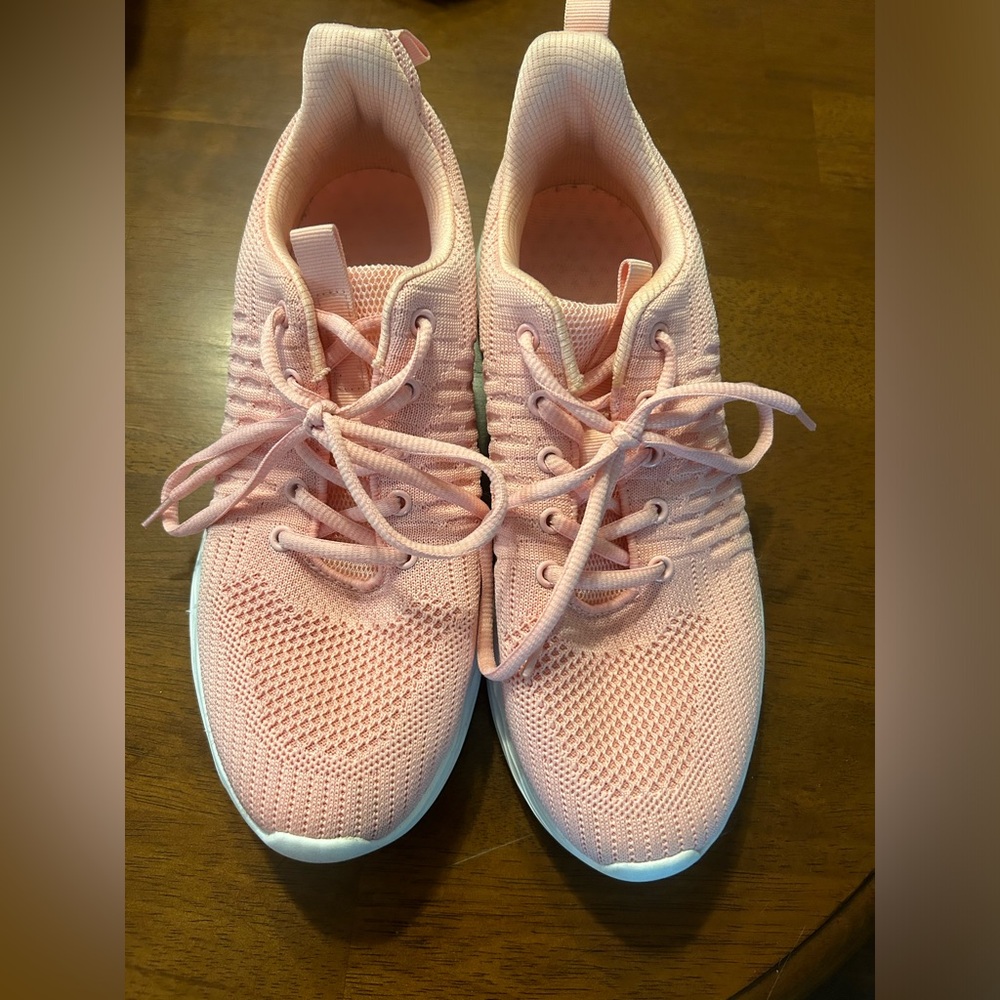 Casual Pink Tennis Shoes